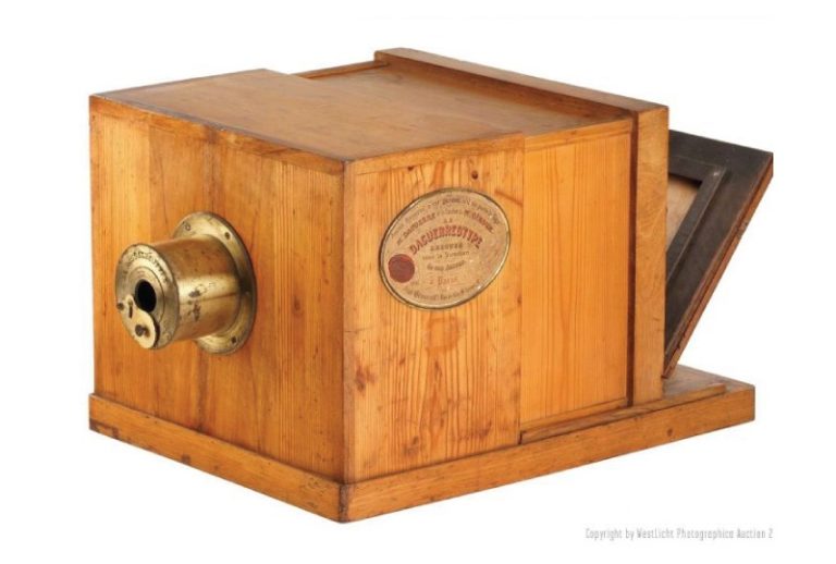 A primeira câmara fotográfica 16 1a maquina foto do mundo 1