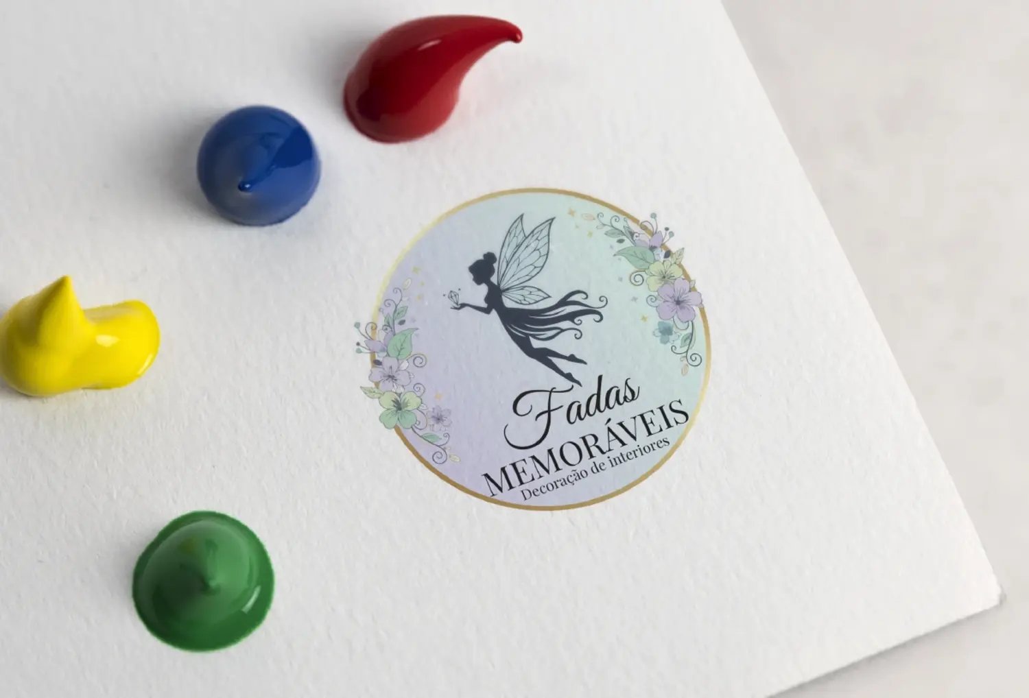 FADAS MEMORÁVEIS Design de loja online e-commerce de moda urbana Roupaderua por UNNE Design.